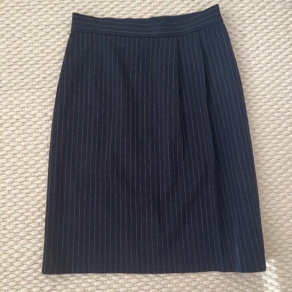 Weekend Max Mara Womens Navy Pinstripe Pencil Skirt Large NWT Stretch - Picture 1 of 6